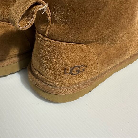 UGG Australia 3236 Neumel Boots for Men, Size 11 - Chestnut - Picture 5 of 9